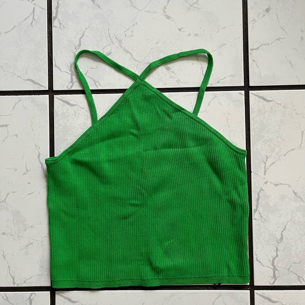 H&M green ribbed crop top